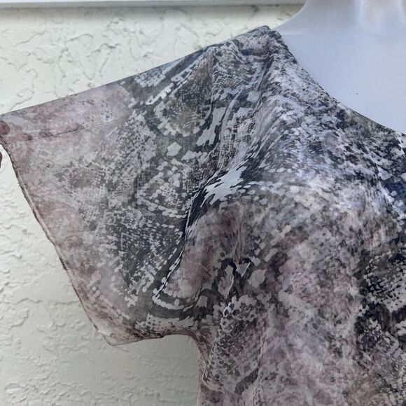 Style & Co. Blouse Women's Medium Black Tan Snakeskin Print Sheer Sleeves - Picture 3 of 12